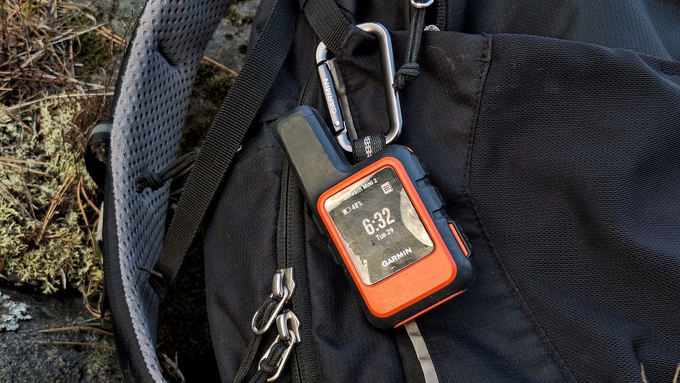 Garmin Inreach Mini 2 am Rucksack