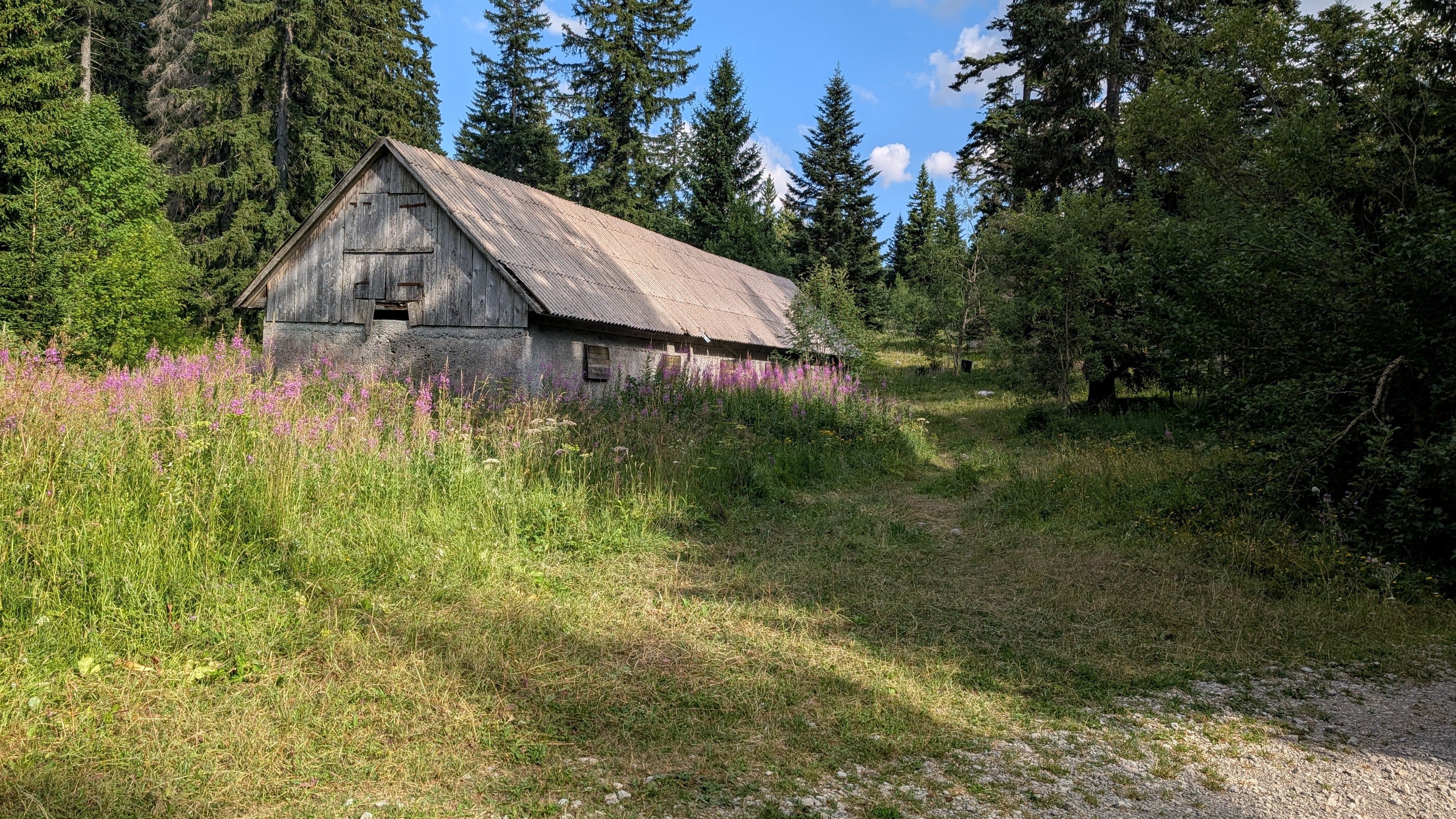Velebit - Hütte im Nationalpark