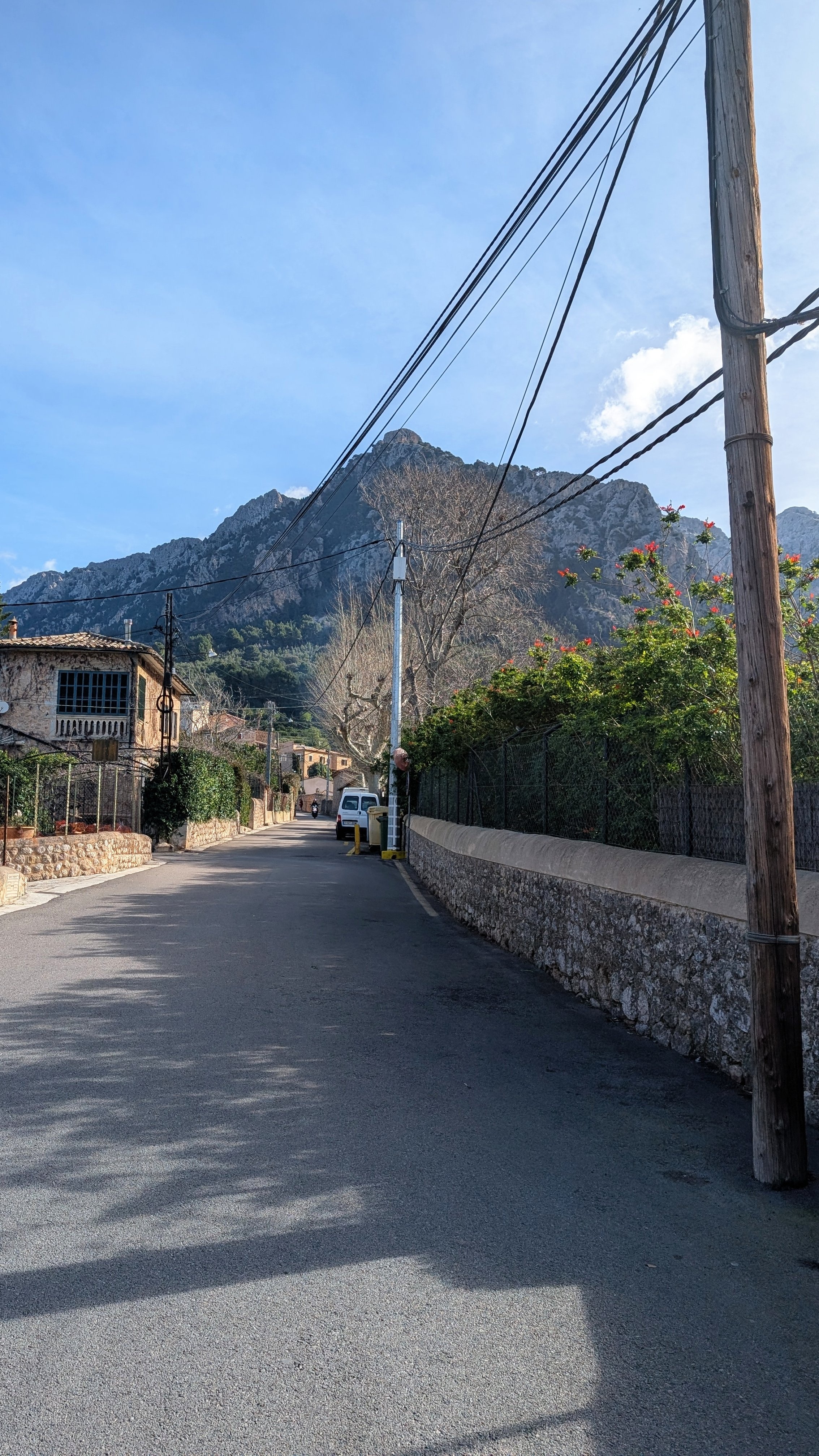 mallorca - Soller nach Cuber, noch in der Stadt